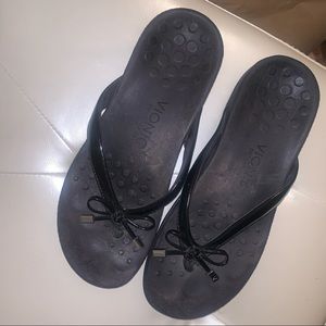 Women’s Vionic Flip Flops